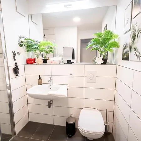 Premium Studio - 1 Min To Hbf City Airport City Airport Mannheim Exterior foto
