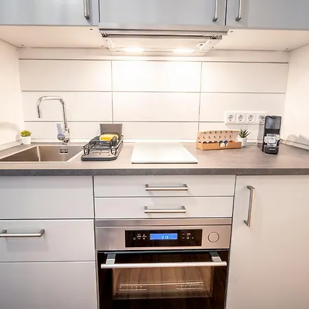 Premium Studio - 1 Min To Hbf City Airport City Airport Mannheim Exterior foto